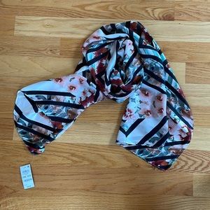 INC scarf